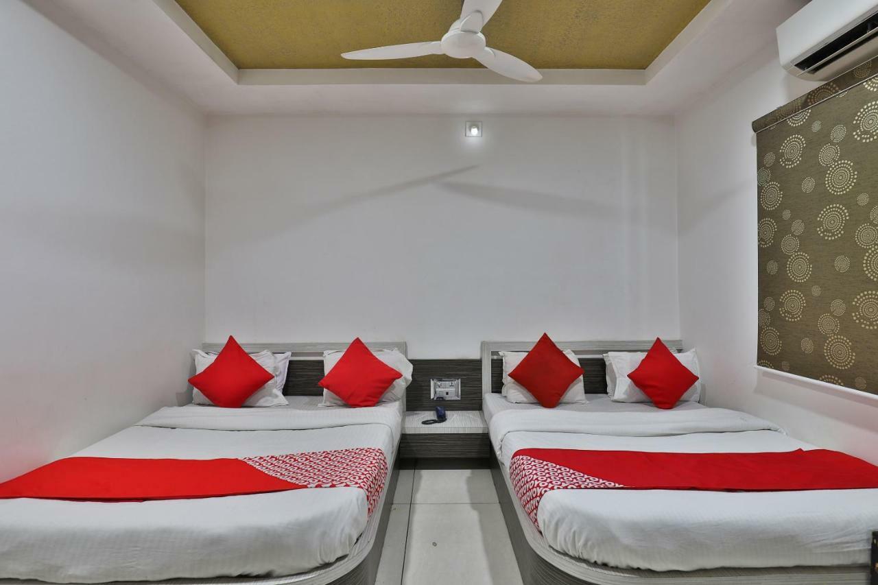 Hotel Relax Inn Diu Esterno foto